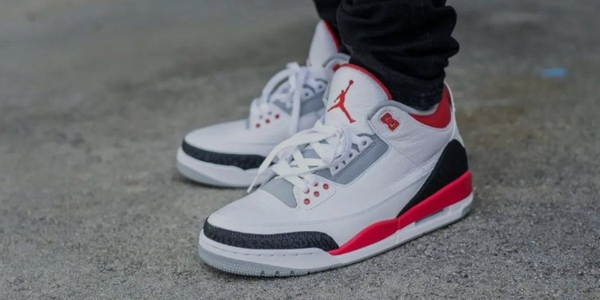 Jordan 3 Fire Red '22: OG Heat '23