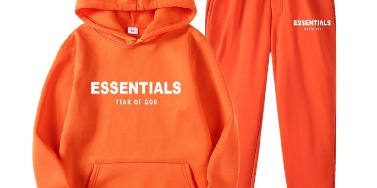 Stylish and Comfy: The Newest Essentials Hoodie Review