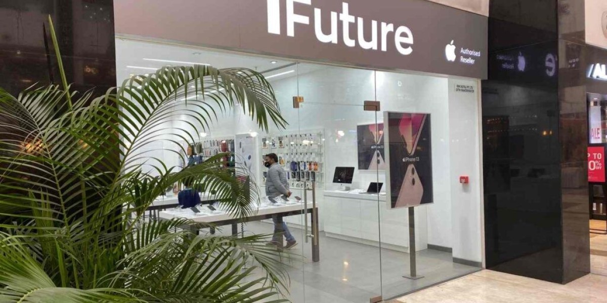 A Sneak Peek Ifuture Apple Product Store in Delhi