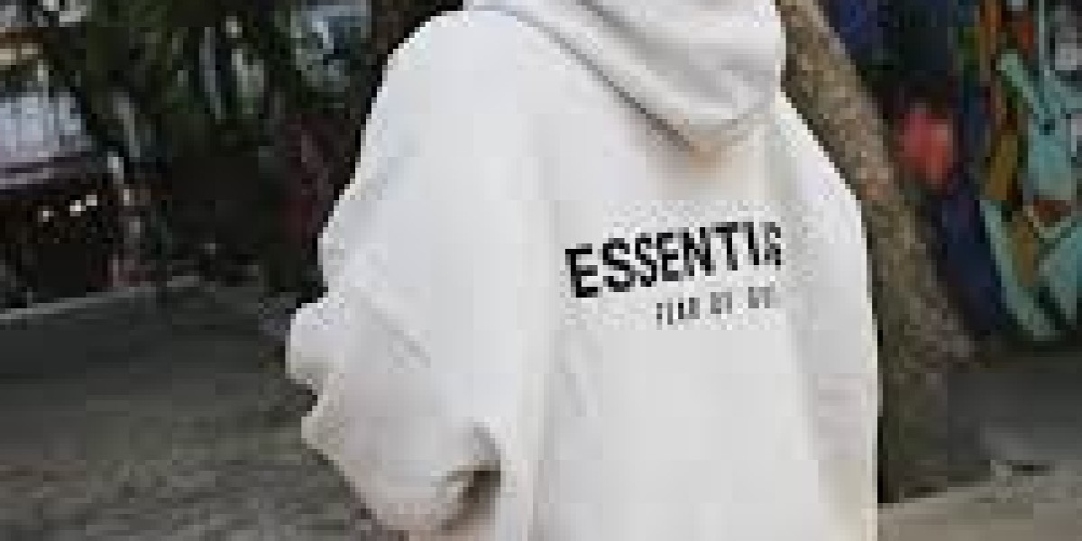 Fear of God Essentials Hoodie A Symbol of Modern Minimalism and Streetwear Luxury