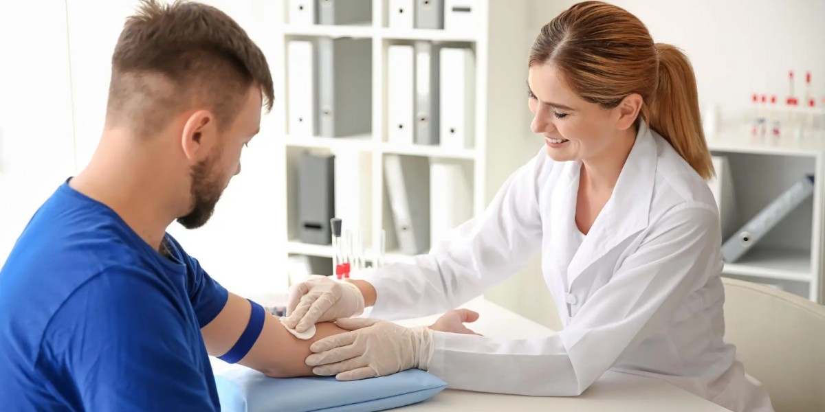 Get a Home Blood Test in Dubai – Fast and Professional Service