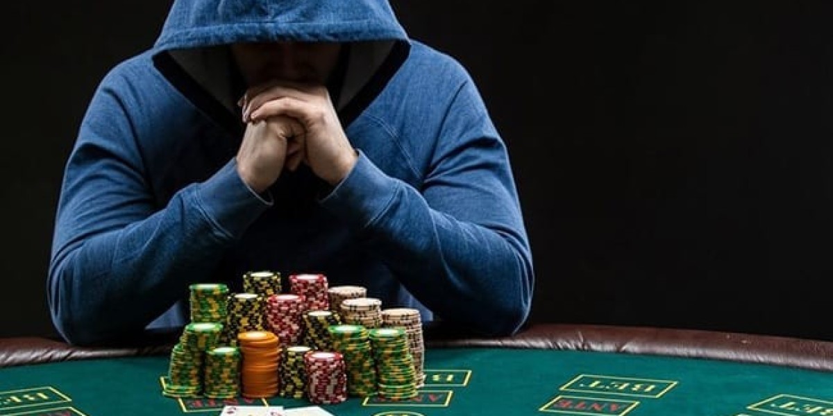 "Understanding and Overcoming Gambling Addiction: A Comprehensive Guide"