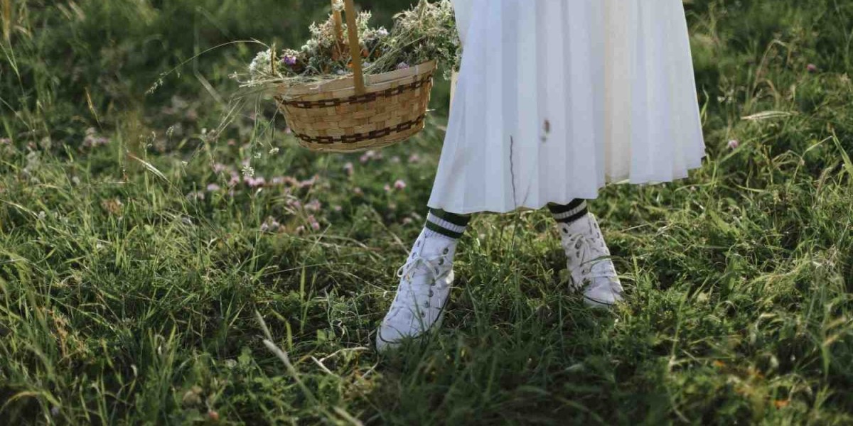 Breezy and Beautiful: Organic Cotton Skirts for a Sustainable Wardrob