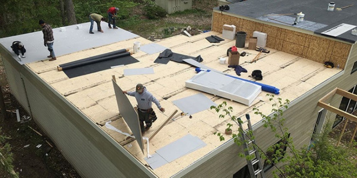 Flat Roofing Specialist Services – Reliable and Durable Solutions